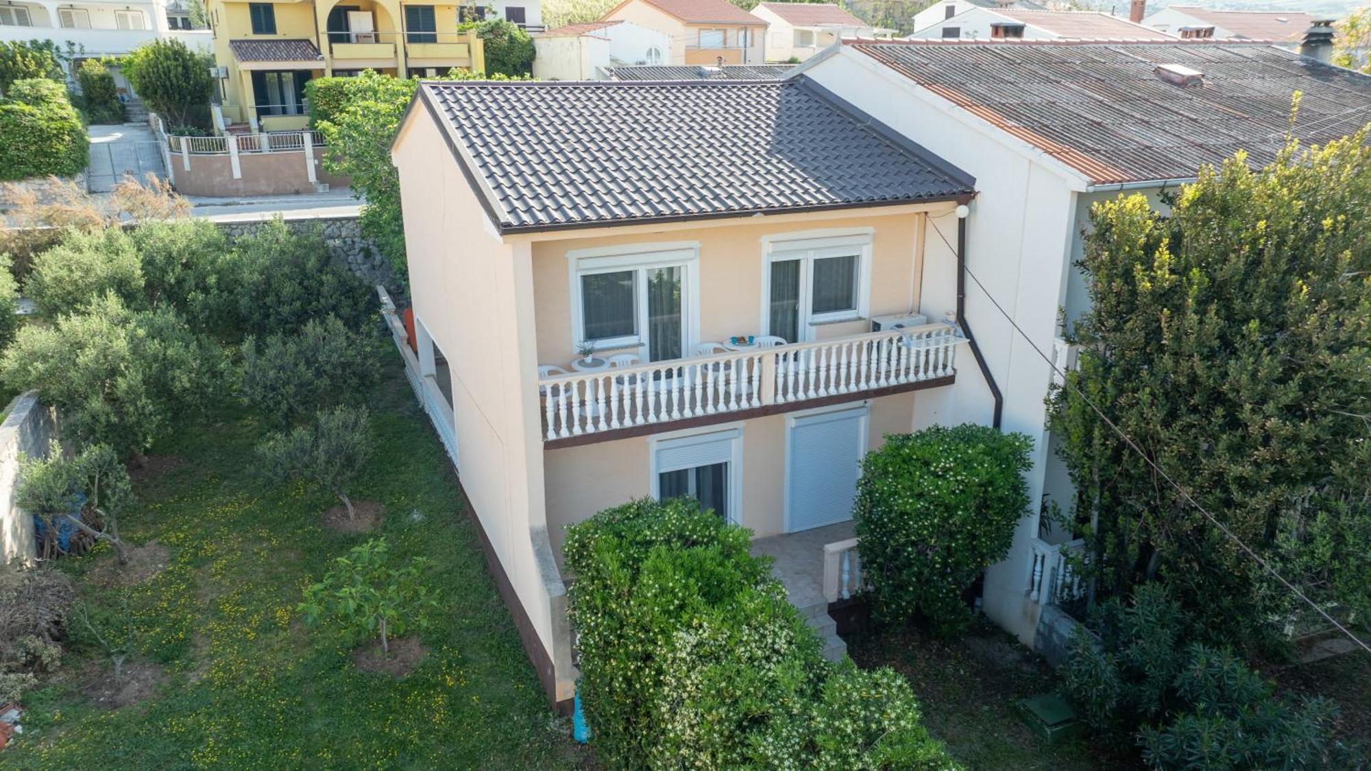 פג Apartment Wish - Two Bedrooms With 2 Ac Renewed מראה חיצוני תמונה
